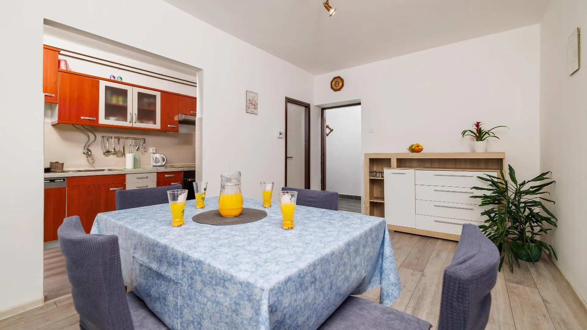 Apartment Tus A2 Crikvenica 0*,  Croatia